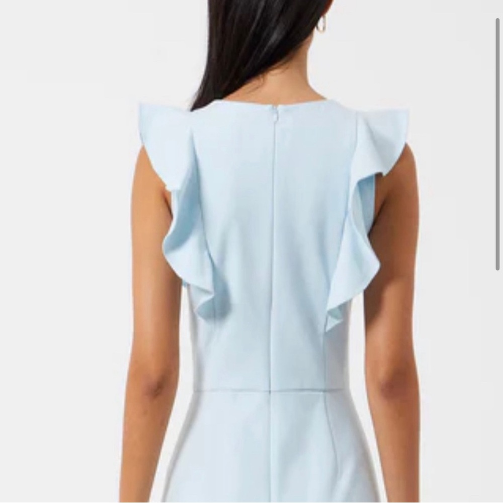 French Connection Whisper Ruffle V Neck Dress with ruffle detailing.  Size 4. - Picture 4 of 6